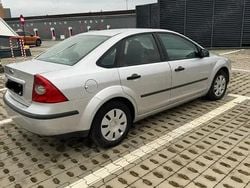 Utilizat 2006 Ford Focus Berlinǎ | 2.000 EUR (Puțin scump)