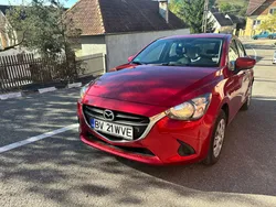 Rosu Utilizat 2017 Mazda 2 Berlinǎ | 8.900 EUR