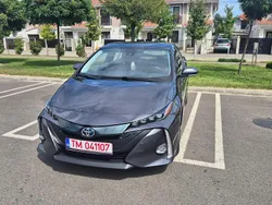 Culoaregri Utilizat 2017 Toyota Prius Plug-in Hybrid Executive Hatchback | 18.650 EUR