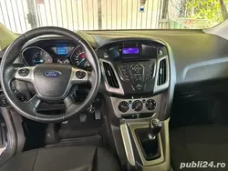 Utilizat 2012 Ford Focus Berlinǎ | 4.250 EUR (Preț OK)
