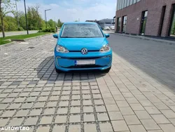 Albastru Utilizat 2018 VW e-up! Hatchback | 8.250 EUR