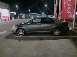 Utilizat 2006 VW Jetta Berlinǎ | 2.400 EUR (Puțin scump)