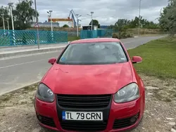 Utilizat 2004 VW Golf V Hatchback | 2.500 EUR