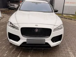 Alb Utilizat 2017 Jaguar F-Pace SUV | 18.000 EUR