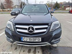 Culoaregri Utilizat 2013 Mercedes GLK250 SUV | 9.999 EUR (Preț bun)