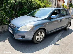 Gri Utilizat 2008 Kia Ceed Style Hatchback | 2.700 EUR (Preț bun)