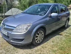 Utilizat 2009 Opel Astra Hatchback | 2.000 EUR (Preț OK)
