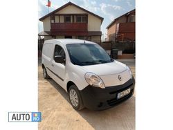 Alb Utilizat 2010 Renault Kangoo Monovolum | 2.900 EUR (Preț OK)