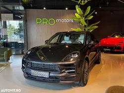 Gri Utilizat 2019 Porsche Macan SUV | 50.800 EUR