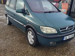 Utilizat 2002 Opel Zafira Hatchback | 1.050 EUR (Preț bun)