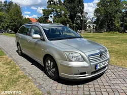 Bej Utilizat 2006 Toyota Avensis Sol Break | 3.100 EUR (Puțin scump)