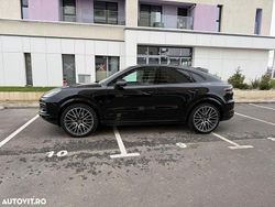 Culoarenegru Utilizat 2022 Porsche Cayenne Platinum Edition SUV | 81.000 EUR