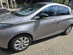 Culoaregri Utilizat 2014 Renault Zoe Life Hatchback | 7.490 EUR (Puțin scump)