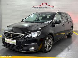 Culoarenegru Utilizat 2018 Peugeot 308 GT-line Break | 8.990 EUR (Preț bun)