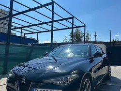 Culoarenegru Utilizat 2019 Alfa Romeo Giulia Veloce Berlinǎ | 31.300 EUR (Scump)