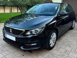 Culoarenegru Utilizat 2020 Peugeot 308 Access Hatchback | 9.990 EUR (Preț bun)