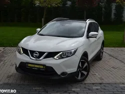 Alb Utilizat 2015 Nissan Qashqai Tekna SUV | 9.500 EUR (Preț OK)