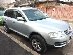 Gri Utilizat 2004 VW Touareg SUV | 4.500 EUR (Preț OK)