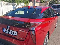 Culoarerosu Utilizat 2016 Toyota Prius Hatchback | 14.800 EUR (Scump)