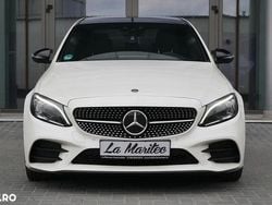 Culoarealb Utilizat 2019 Mercedes C300 AMG line Berlinǎ | 29.040 EUR