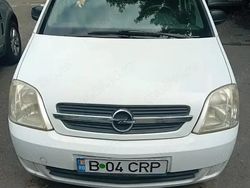 Alb Utilizat 2004 Opel Meriva Monovolum | 1.700 EUR (Puțin scump)
