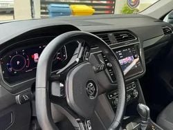 Utilizat 2019 VW Tiguan R-line SUV | 25.000 EUR (Scump)