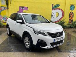 Culoarealb Utilizat 2019 Peugeot 3008 Active SUV | 12.500 EUR (Super Preț)