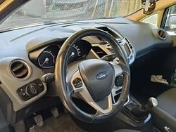 Utilizat 2012 Ford Fiesta Hatchback | 3.800 EUR (Preț OK)