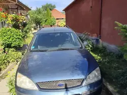 Utilizat 2002 Ford Mondeo Berlinǎ | 3.000 EUR