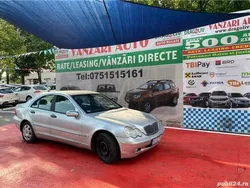 Argintiu Utilizat 2001 Mercedes C200 Berlinǎ | 1.399 EUR