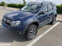 Culoarealbastru Utilizat 2015 Dacia Duster Lauréate SUV | 7.950 EUR (Preț OK)