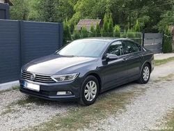 Utilizat 2015 VW Passat Berlinǎ | 10.600 EUR (Preț bun)