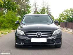 Negru Utilizat 2021 Mercedes C300 AMG line Berlinǎ | 23.500 EUR (Preț bun)