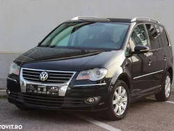 Negru Utilizat 2010 VW Touran Comfortline Monovolum | 3.600 EUR (Super Preț)