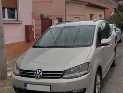 Gri Utilizat 2013 VW Sharan Monovolum | 9.990 EUR