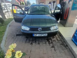 Utilizat 2002 VW Golf IV Break | 1.750 EUR (Puțin scump)