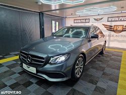 Gri Utilizat 2020 Mercedes E200 Berlinǎ | 29.990 EUR (Puțin scump)