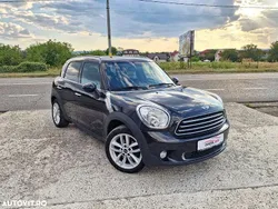 Culoarenegru Utilizat 2014 Mini Cooper D Countryman SUV | 6.790 EUR