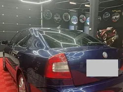 Albastru Utilizat 2009 Skoda Octavia Ambiente Hatchback | 4.000 EUR (Preț bun)