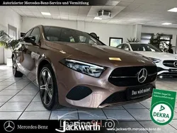 Auriu Utilizat 2023 Mercedes A200 Progressive Berlinǎ | 33.863 EUR (Preț OK)