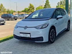 Culoarealb Utilizat 2023 VW ID.3 Pro Hatchback | 24.000 EUR (Preț bun)
