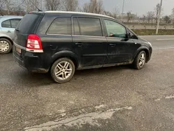Utilizat 2013 Opel Zafira Monovolum | 2.400 EUR (Super Preț)
