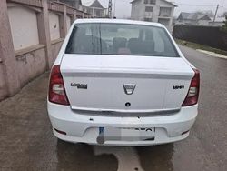 Utilizat 2008 Dacia Logan Berlinǎ | 1.400 EUR (Super Preț)