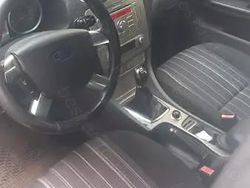 Utilizat 2008 Ford Focus Berlinǎ | 9.500 EUR