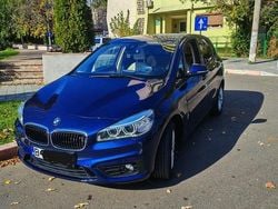 Culoarealbastru Utilizat 2016 BMW 220 Active Tourer Comfort Edition Monovolum | 11.200 EUR