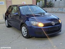 Culoarealbastru Utilizat 2011 VW Golf VI Coupe | 3.990 EUR (Preț OK)