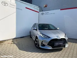 Argint Nouă 2025 Toyota Yaris Hybrid | 22.500 EUR (Preț bun)