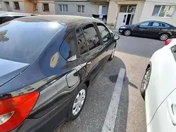 Utilizat 2011 Renault Symbol II Berlinǎ | 2.900 EUR