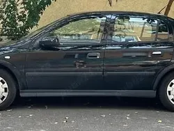 Negru Utilizat 2008 Opel Astra Berlinǎ | 1.999 EUR (Preț OK)