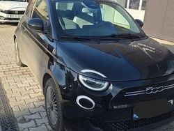 Culoarenegru Utilizat 2021 Fiat 500e | 15.000 EUR (Preț bun)
